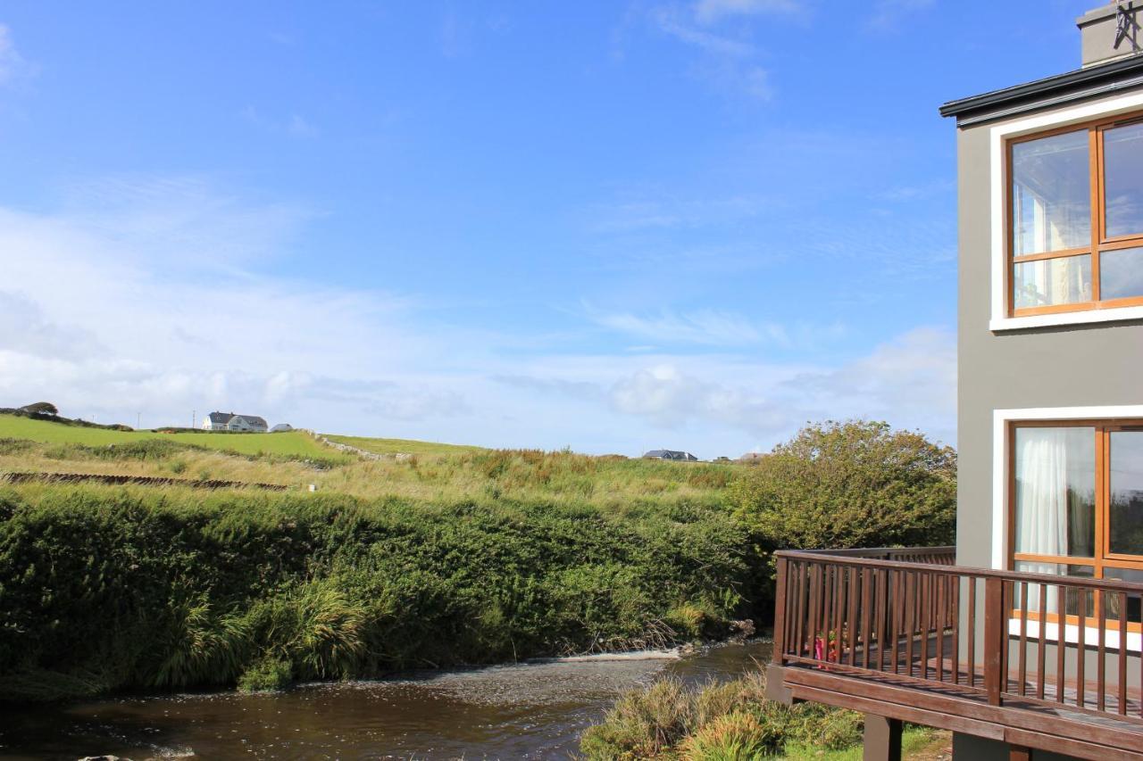 Riverbank Rooms Doolin Bagian luar foto