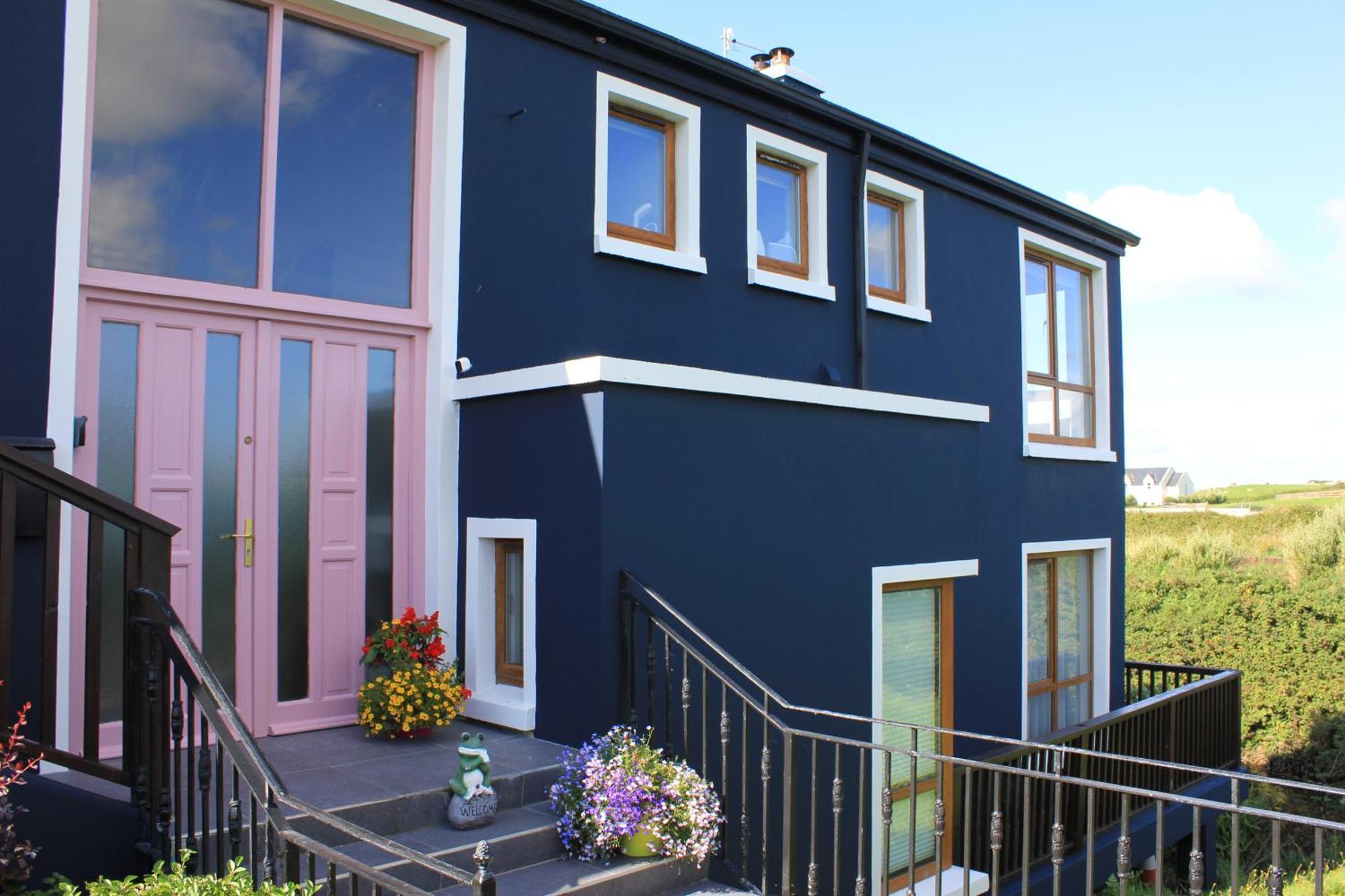 Riverbank Rooms Doolin Bagian luar foto